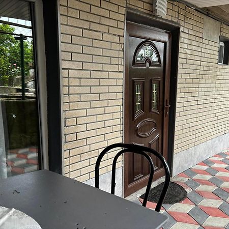 Guest House Happy House Kutaisi Exterior photo